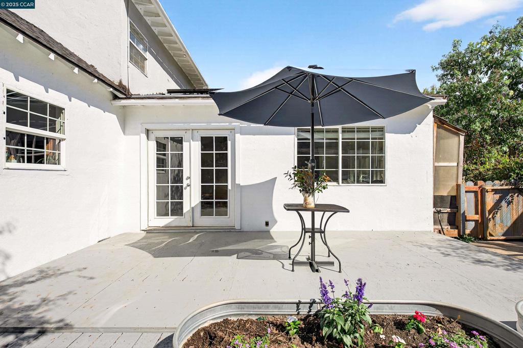 PINOLE VALLEY - Residential