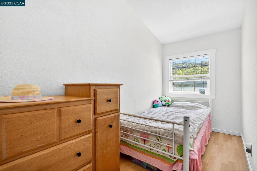 PINOLE VALLEY - Residential