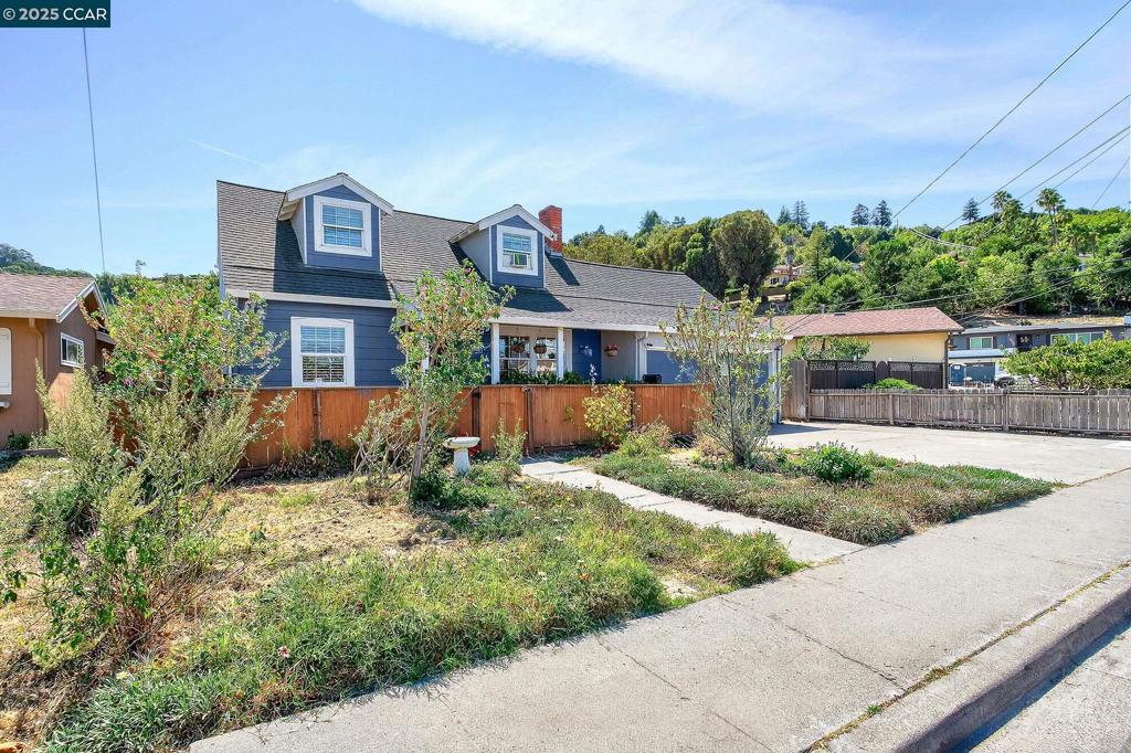 PINOLE VALLEY - Residential