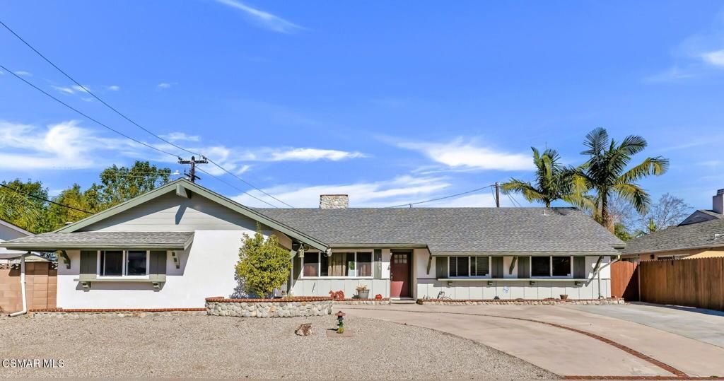 Photo of 417 W Columbia Road, Thousand Oaks, CA 91360 (MLS # 226000168)