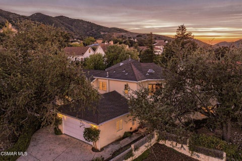 Photo of 1351 Rainey Road, Simi Valley, CA 93063 (MLS # 226004359)