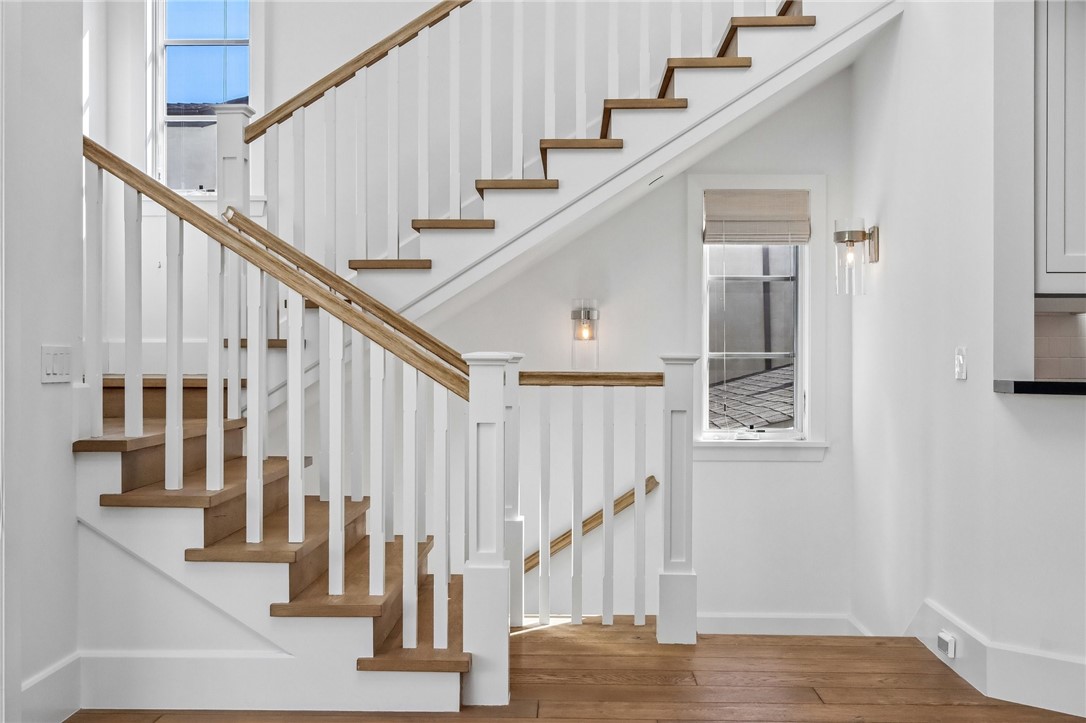 617 Narcissus Avenue .5