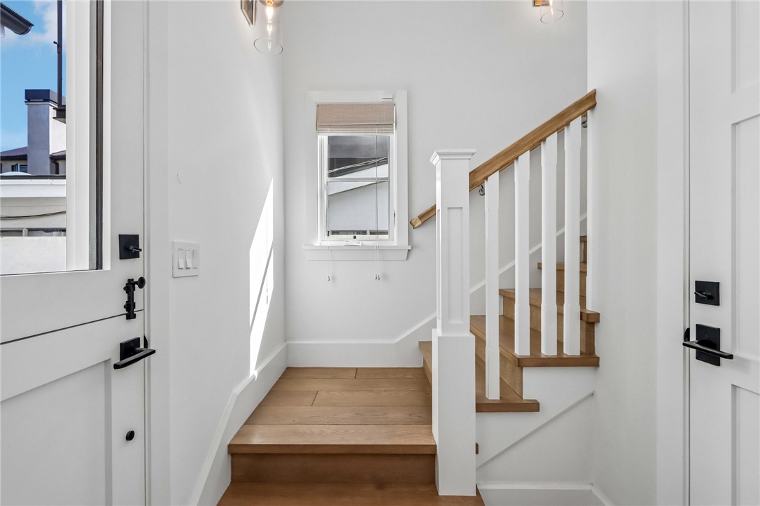 617 Narcissus Avenue .5