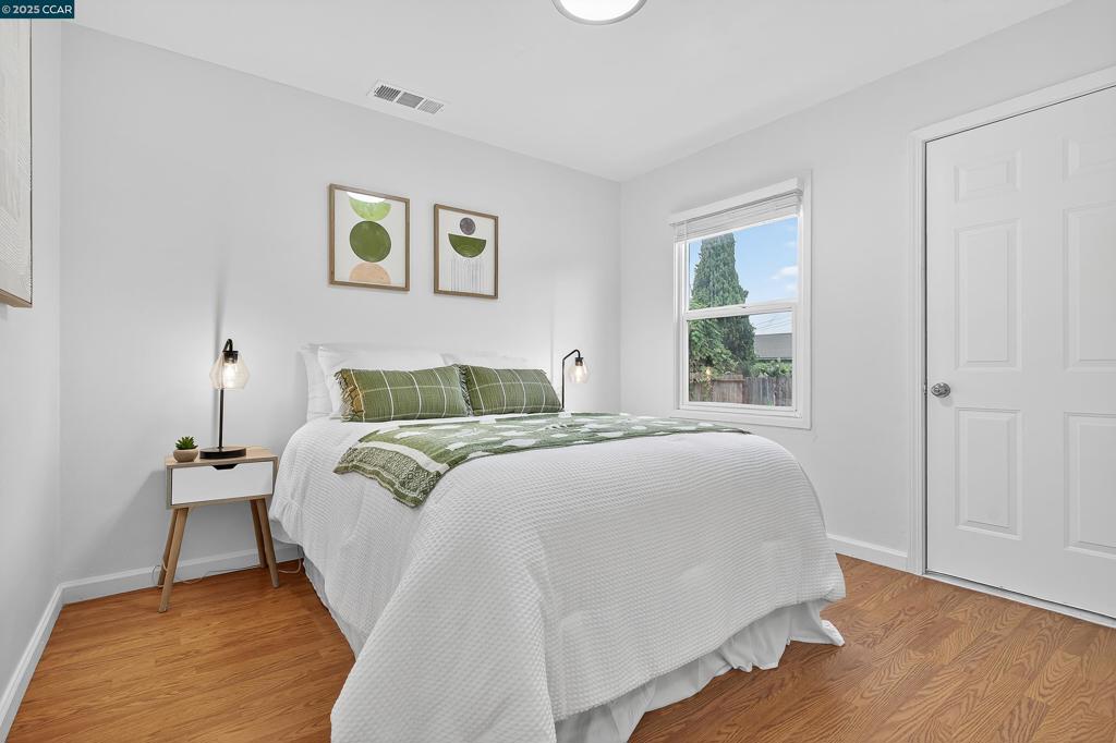 ROLLINGWOOD - Residential