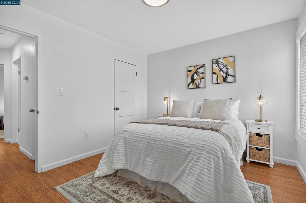 ROLLINGWOOD - Residential