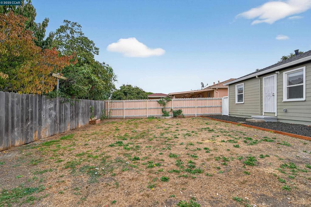 ROLLINGWOOD - Residential