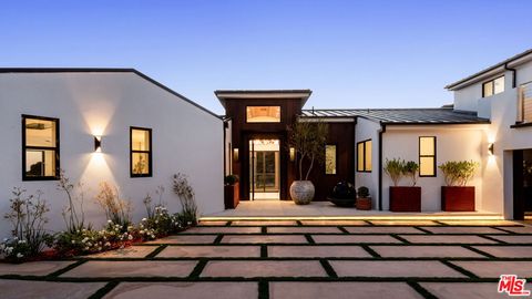 Photo of 5877 Trancas Canyon Road, Malibu, CA 90265 (MLS # 26638069)