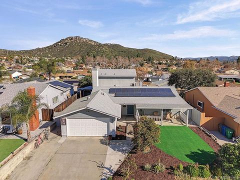 Photo of 10621 Keith St, Santee, CA 92071 (MLS # 260002380SD)