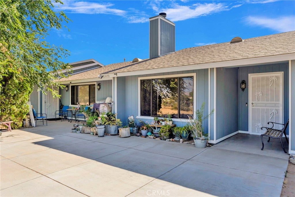 11470 Hawthorne