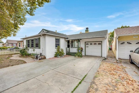 Photo of 754 Grant Avenue, San Lorenzo, CA 94580 (MLS # ML82059060)