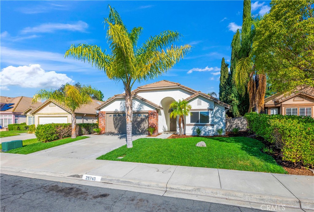 29740 Via Las Chacras