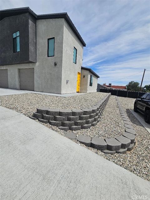 Photo of 5967 Bagley Avenue #2, 29 Palms, CA 92277 (MLS # JT25243716) Photo of 5967 Bagley Avenue #2, 29 Palms, CA 92277 (MLS # JT25243716)