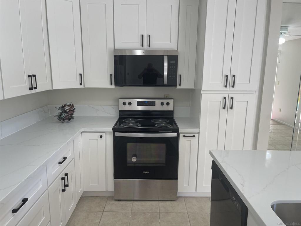 450 W Vermont 1803