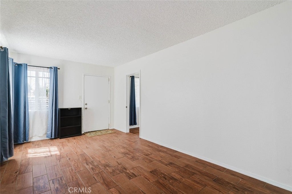 1309 W 131st Street