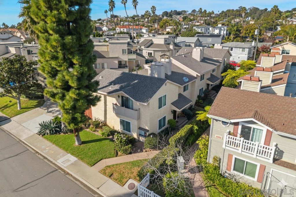 Pacific Beach - Residential