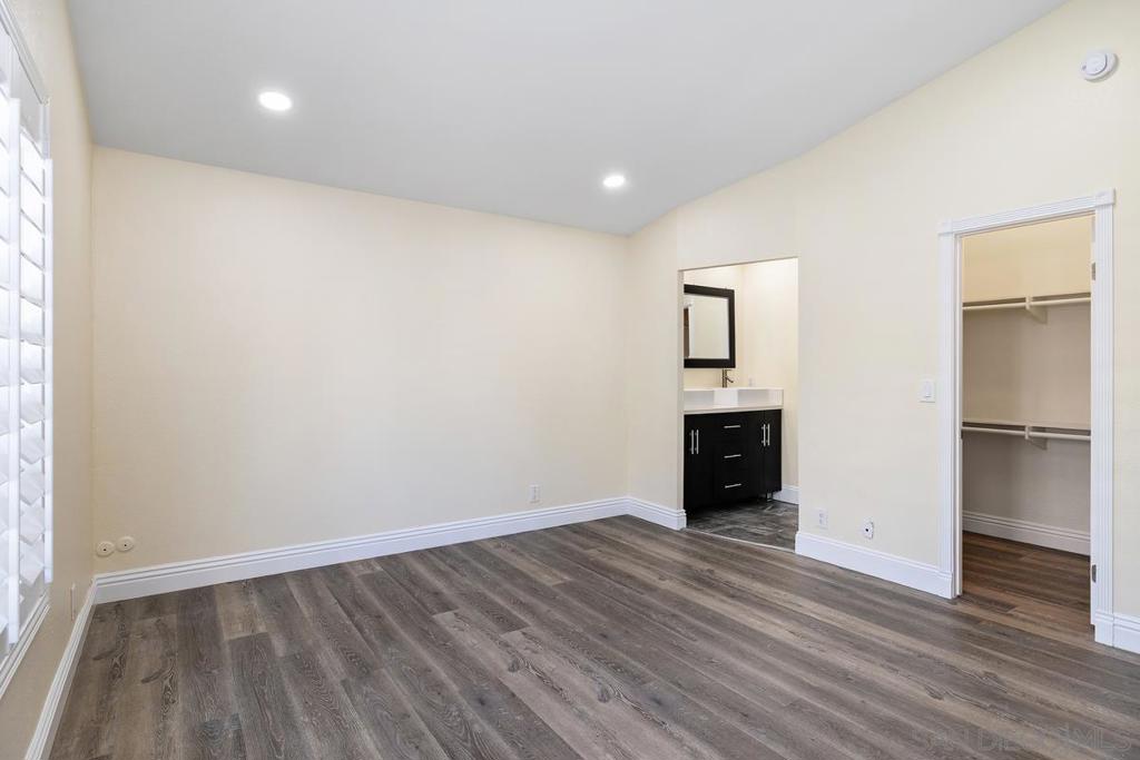 Pacific Beach - Residential