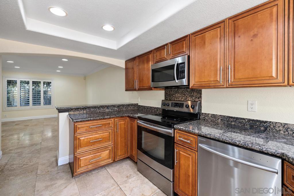 Pacific Beach - Residential