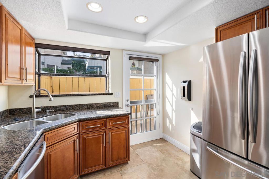 Pacific Beach - Residential