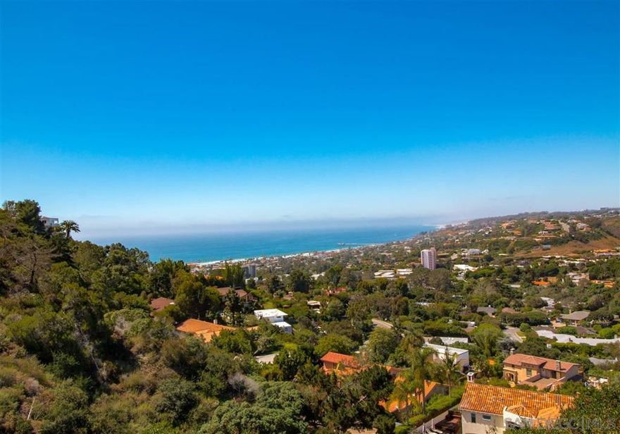 Unbelievable 5+ acre piece of land in La Jolla with panoramic views of the ocean. This is for someone to build their dream home on a private estate. The property has some up and down slopes, with an old slab on property.  A new owner would feel like they are in their own world. Enjoy this beautiful view with the luxury of space!  Motivated Seller Other Fees: 0 Frontage:  Canyon, Ocean/Bluff
