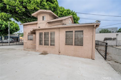 Photo of 3340 N Eastern AVE, Los Angeles, CA 90032 (MLS # CV26102223)