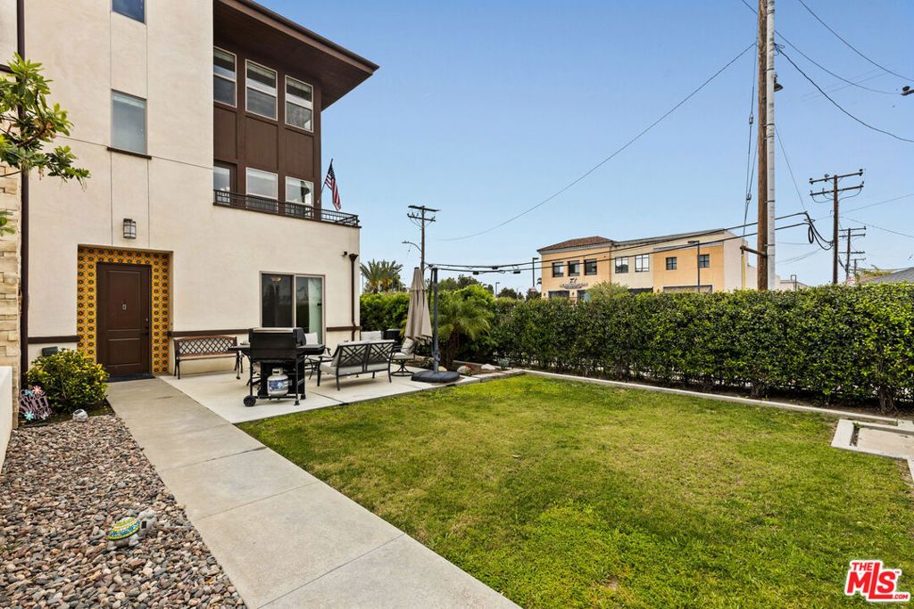 Photo of 15812 Santa Ana Avenue #1, Bellflower, CA 90706 (MLS # 26662955)