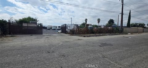 781 E Santa Fe Street San Bernardino CA 92408