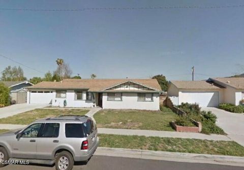 Photo of 208 Dorena Drive, Newbury Park, CA 91320 (MLS # 226002035)