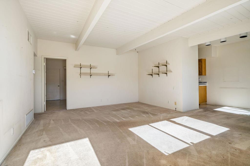 Little Beverly Hills - Residential