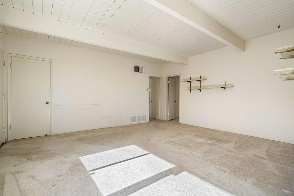 Little Beverly Hills - Residential