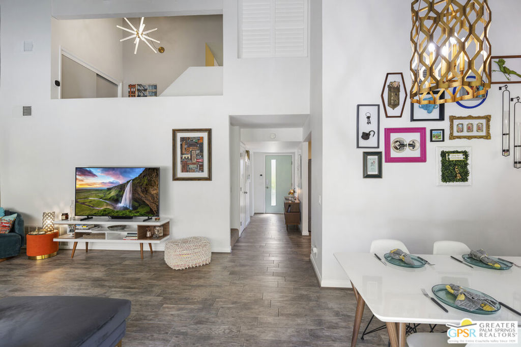 Small Mountain - Residential