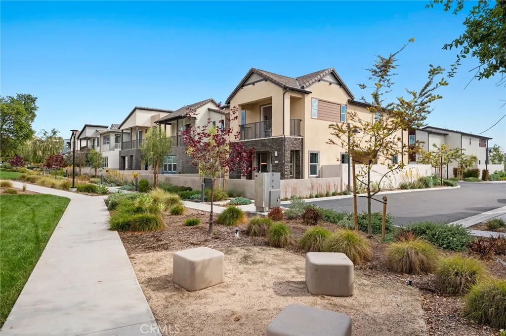 Irvine, California 92618, United States, 4 Bedrooms Bedrooms, ,4 BathroomsBathrooms,Residential,Active,207712