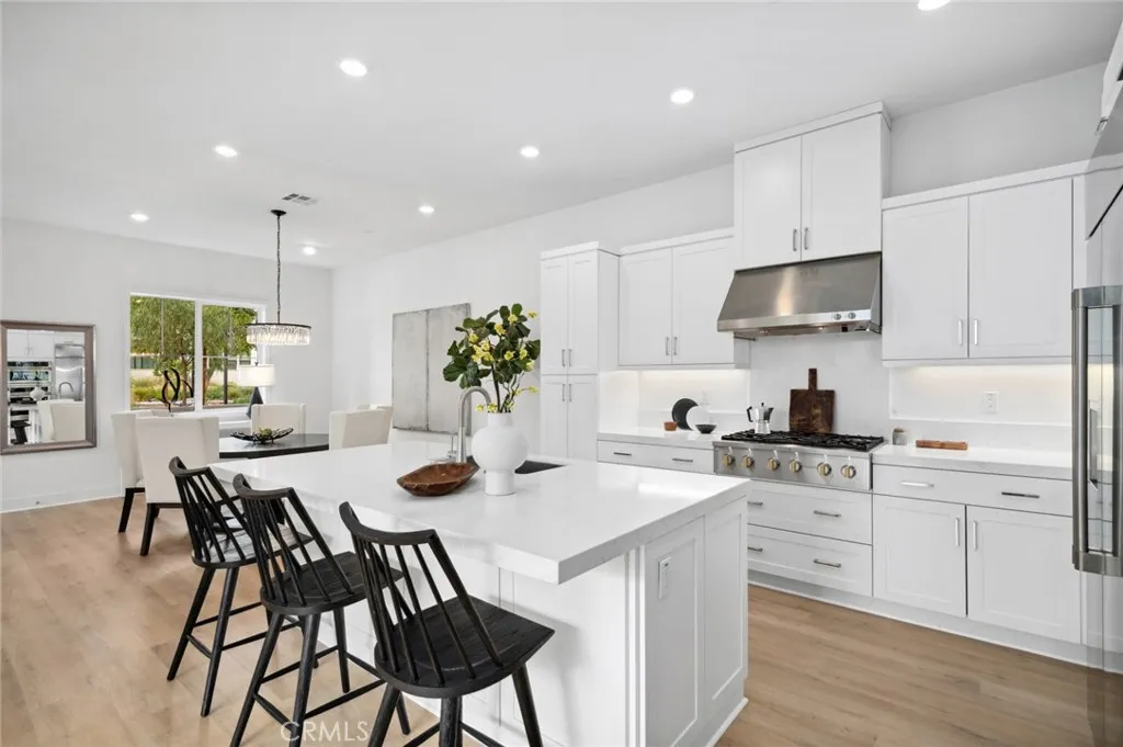 Irvine, California 92618, United States, 4 Bedrooms Bedrooms, ,4 BathroomsBathrooms,Residential,Active,207712