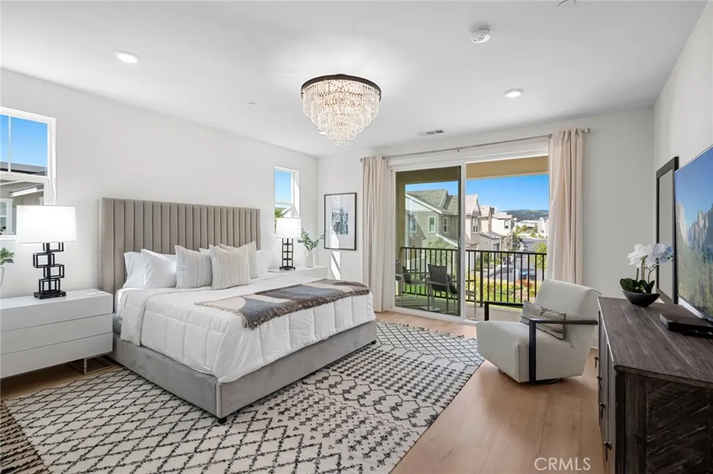 Irvine, California 92618, United States, 4 Bedrooms Bedrooms, ,4 BathroomsBathrooms,Residential,Active,207712