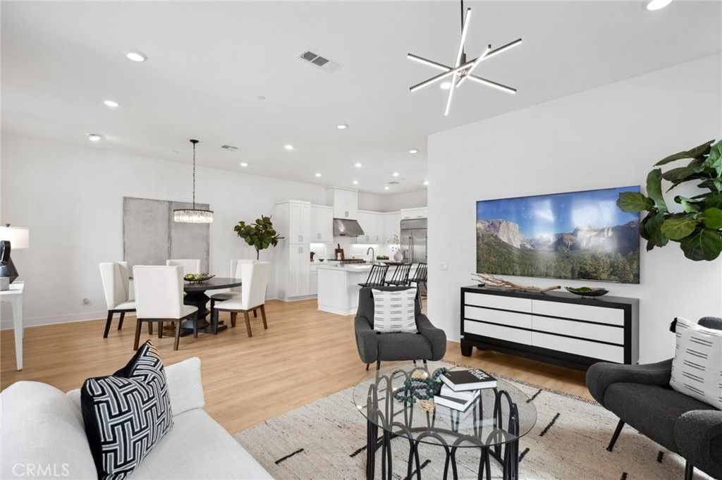 Photo of 113 Bosal, Irvine, CA 92618 (MLS # OC25209935)