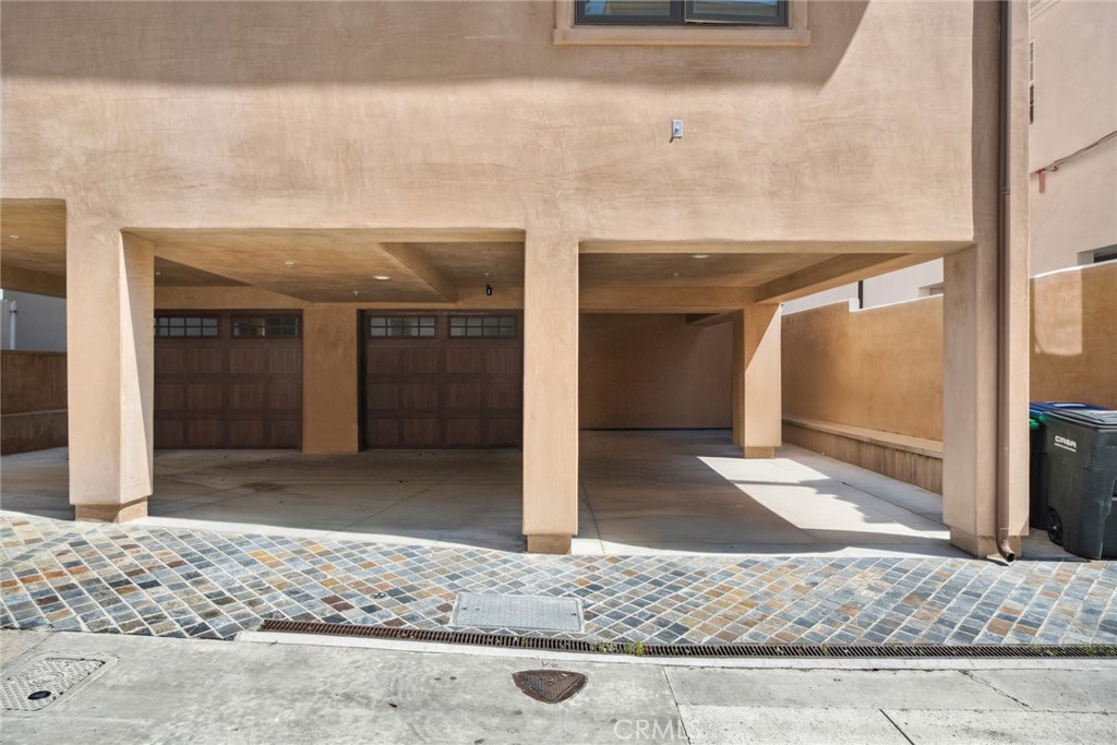 Corona del Mar South of PCH (CDMS) - Residential Lease