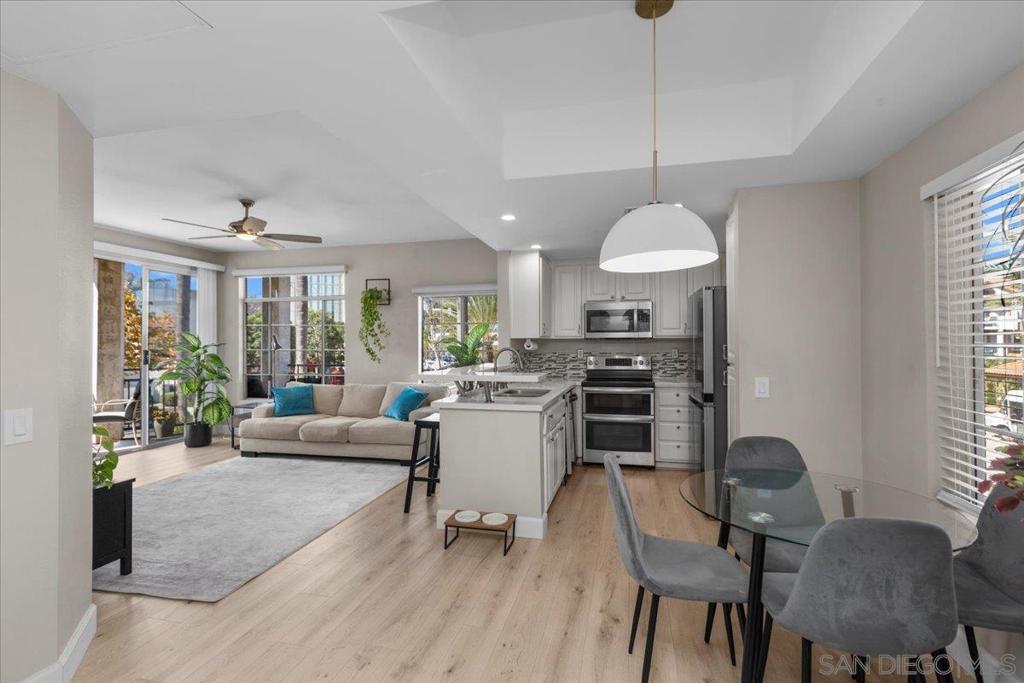 2150 Camino de la Reina 4204