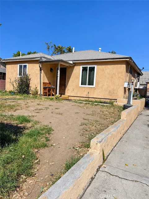 MLS: SR26221606