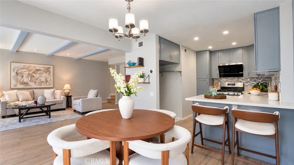 455 W Duarte Road 4