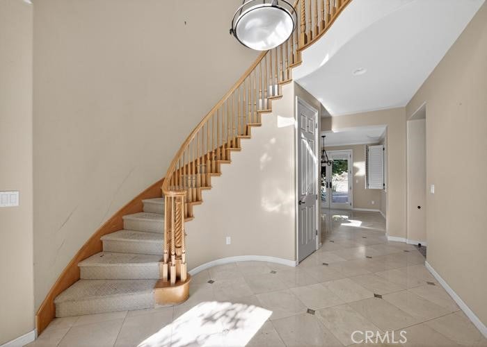 1671 Observation Way