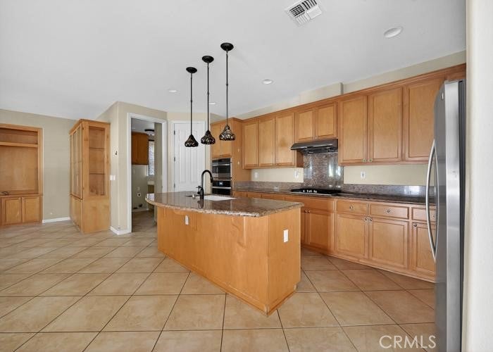 1671 Observation Way