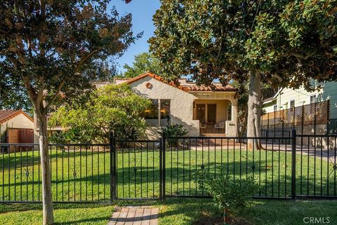 Photo of 12429 Floral Drive, Whittier, CA 90601 (MLS # PW26084459)