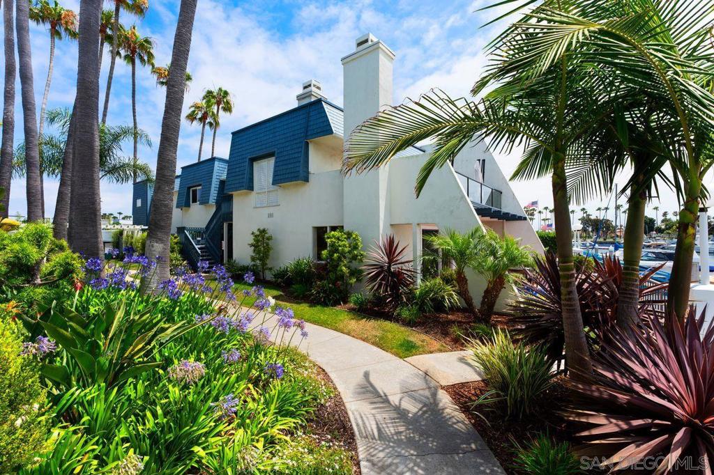 65 Antigua Court