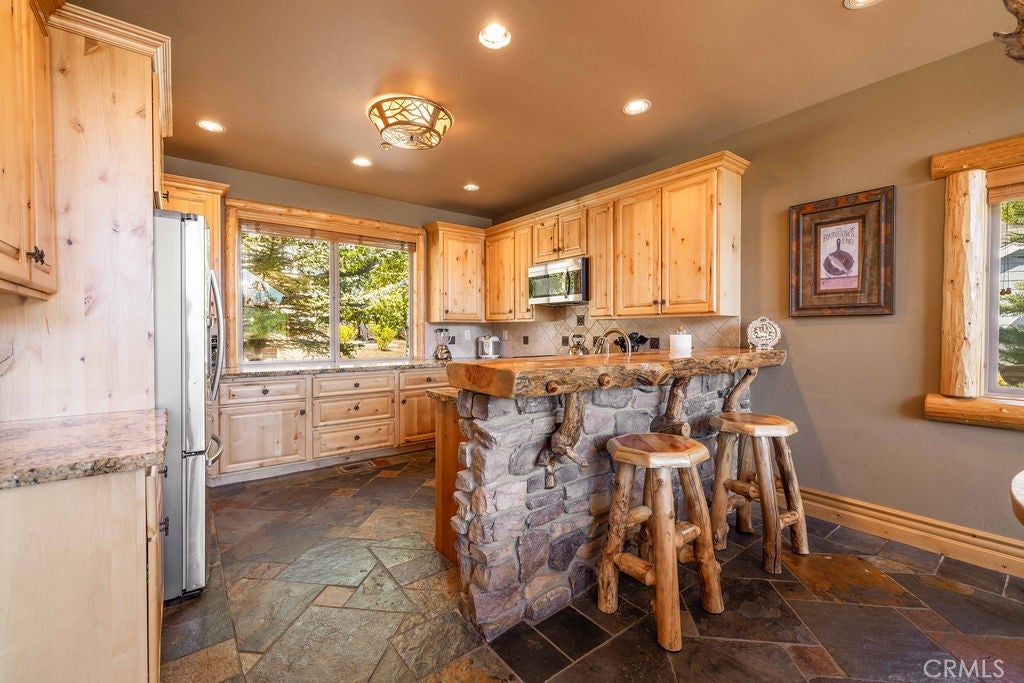 42489 Bear Loop