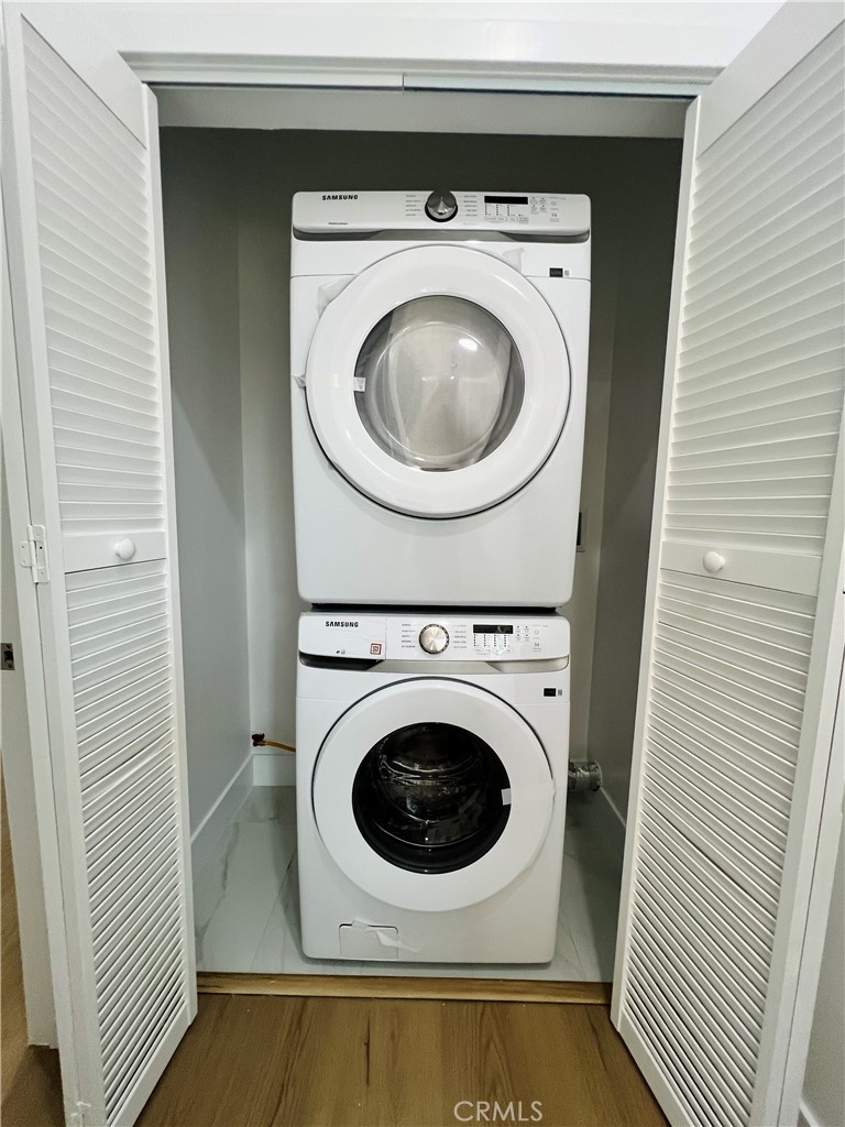 SOL VISTA - Residential Lease