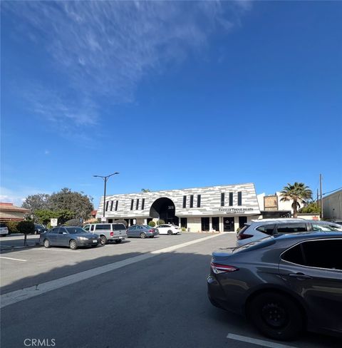 Photo of 328 S Atlantic Boulevard #106, Monterey Park, CA 91754 (MLS # TR25122734)