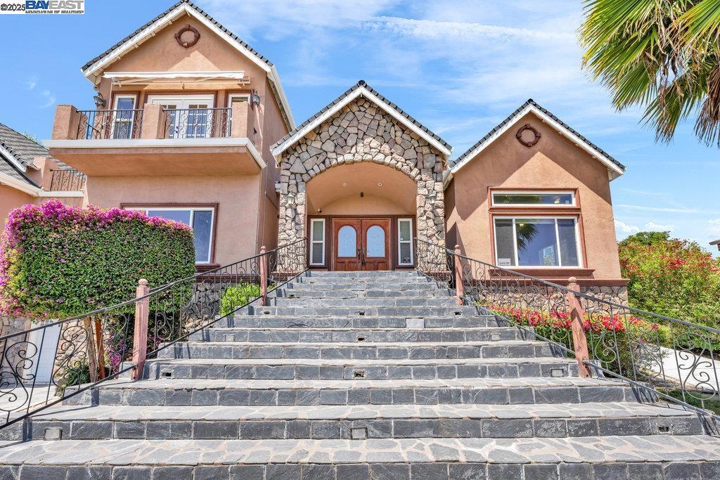 3405 Story Lane