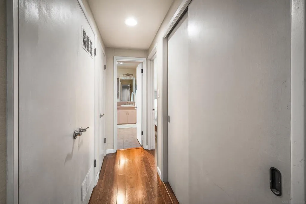 La Jolla, California 92037, United States, 2 Bedrooms Bedrooms, ,2 BathroomsBathrooms,Residential,Active,152887