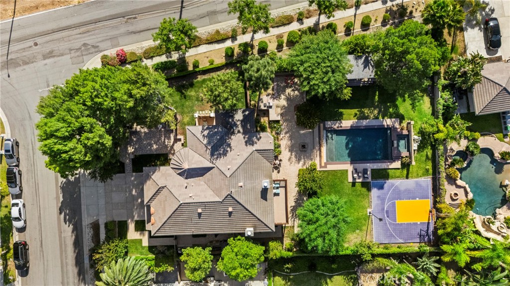 605 Jocelyn Shelby Way