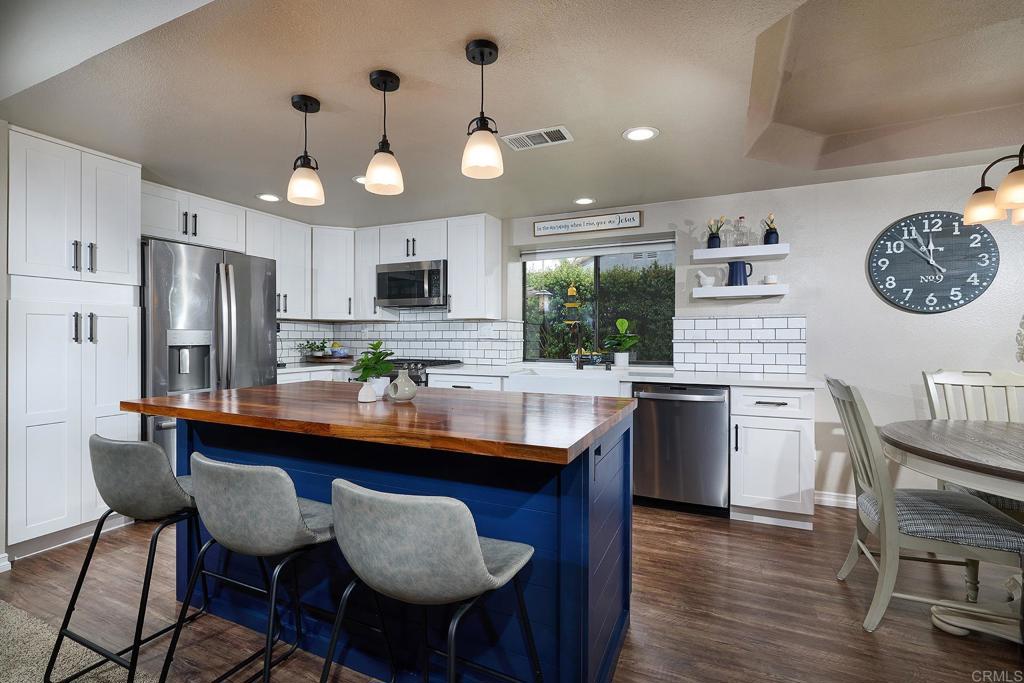 5417 Triple Crown Drive