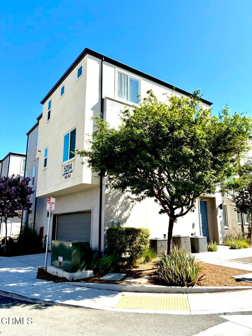 5204 Surfwalk Way